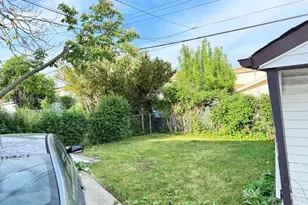 5936 N 84th St, Milwaukee, WI 53225 - Photo 8