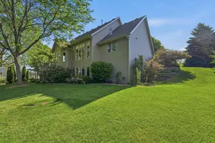 787 Green Bay Dr, Mayville, WI 53050 - Photo 4