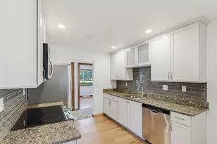 21990 Holly Crest Dr, Brookfield, WI 53045 - Photo 12