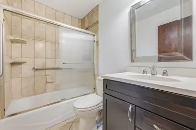 21990  Holly Crest Dr, Brookfield, WI 53045 - Photo 14
