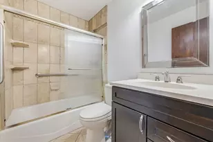 21990 Holly Crest Dr, Brookfield, WI 53045 - Photo 14