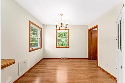 34639  Elm St, Summit, WI 53066 - Photo 16
