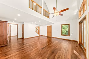 34639 Elm St, Summit, WI 53066 - Photo 10