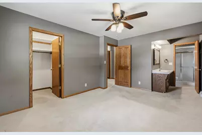 4003  Margolis Dr, West Bend, WI 53095 - Photo 16