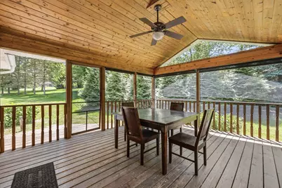 4003  Margolis Dr, West Bend, WI 53095 - Photo 6