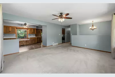 4003  Margolis Dr, West Bend, WI 53095 - Photo 8