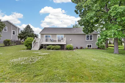 8791  83rd Pl, Pleasant Prairie, WI 53158 - Photo 4