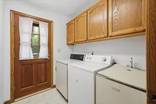 5321 W Woodland Dr, Brown Deer, WI 53223 - Photo 16
