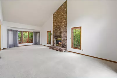 5321 W Woodland Dr, Brown Deer, WI 53223 - Photo 6