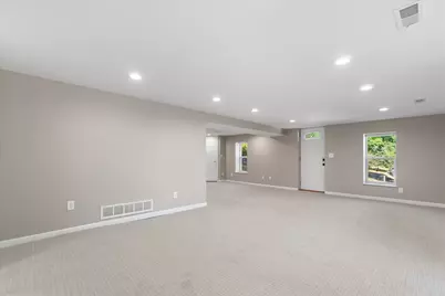 N39W27485  Hillside Grove Rd, Pewaukee, WI 53072 - Photo 22