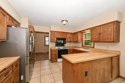 14325 W Lincoln Ave, New Berlin, WI 53151 - Photo 14