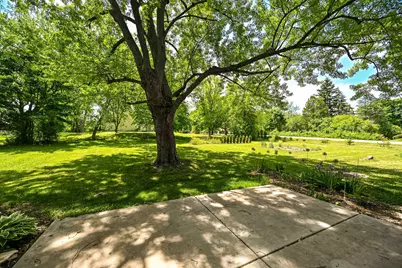 14325 W Lincoln Ave, New Berlin, WI 53151 - Photo 38