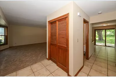 14325 W Lincoln Ave, New Berlin, WI 53151 - Photo 4