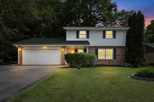 8001 W Bottsford Ave, Greenfield, WI 53220 - Photo 28