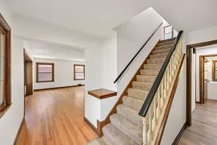 6319 N Bay Ridge Ave, Whitefish Bay, WI 53217 - Photo 8