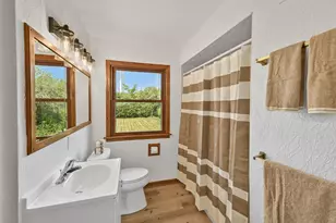 6319 N Bay Ridge Ave, Whitefish Bay, WI 53217 - Photo 22