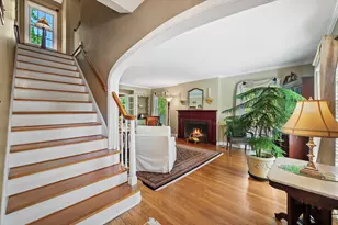6175 N Kent Ave, Whitefish Bay, WI 53217 - Photo 2