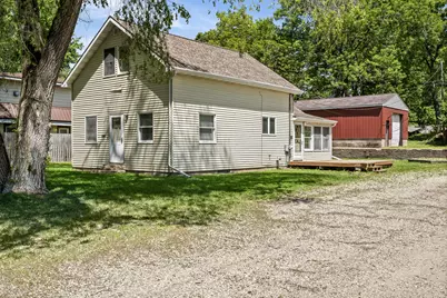 400  Prospect St, La Crosse, WI 54603 - Photo 2