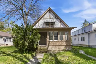 5550 N 39th St, Milwaukee, WI 53209 - Photo 2