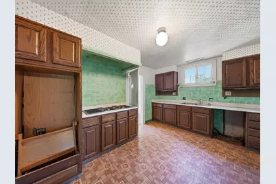 1555 E Olive St, Shorewood, WI 53211 - Photo 24