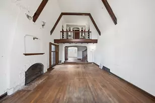 1555 E Olive St, Shorewood, WI 53211 - Photo 8