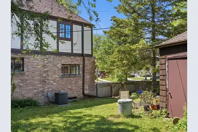 1555 E Olive St, Shorewood, WI 53211 - Photo 48
