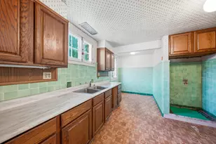1555 E Olive St, Shorewood, WI 53211 - Photo 20