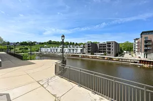 1915 N Water St, Milwaukee, WI 53202 - Photo 30