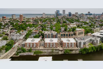 1915 N Water St #103, Milwaukee, WI 53202 - Photo 2