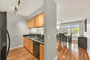 1915 N Water St, Milwaukee, WI 53202 - Photo 8