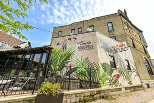 1915 N Water St, Milwaukee, WI 53202 - Photo 44