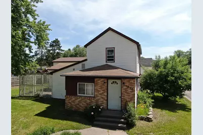 1222 S Wacouta Ave, Prairie Du Chien, WI 53821 - Photo 2