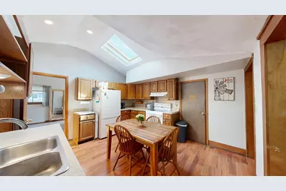 1222 S Wacouta Ave, Prairie Du Chien, WI 53821 - Photo 8