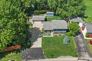 2510 Bittersweet Ct, Racine, WI 53402 - Photo 24