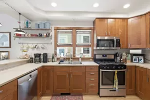 2919 S Lenox St, Milwaukee, WI 53207 - Photo 8