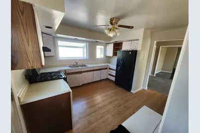 22320  121st St, Bristol, WI 53104 - Photo 16