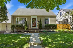3147 S Brisbane Ave, Milwaukee, WI 53207 - Photo 22