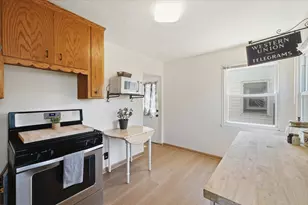 3147 S Brisbane Ave, Milwaukee, WI 53207 - Photo 6