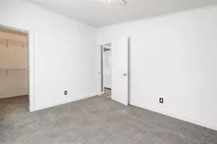 2451 S 92nd St, West Allis, WI 53227 - Photo 16