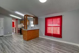 2451 S 92nd St, West Allis, WI 53227 - Photo 6