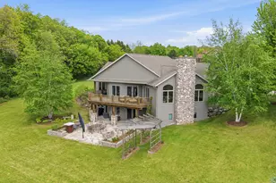 W4167 Jennie Lee Ct, Taycheedah, WI 53049 - Photo 2