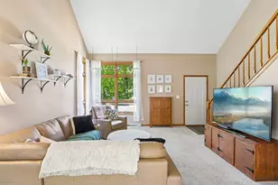 32 Hidden Creek View, Hartford, WI 53027 - Photo 6