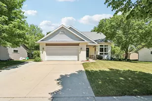 32 Hidden Creek View, Hartford, WI 53027 - Photo 1