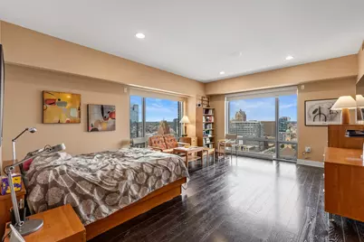 923 E Kilbourn Ave #2103, Milwaukee, WI 53202 - Photo 32