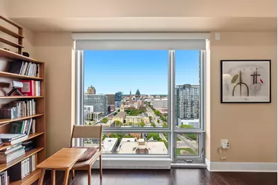923 E Kilbourn Ave #2103, Milwaukee, WI 53202 - Photo 42