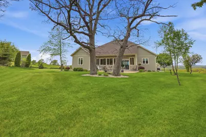 S30W27725  Creekside Ct, Waukesha, WI 53188 - Photo 34