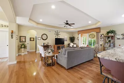 S30W27725  Creekside Ct, Waukesha, WI 53188 - Photo 12