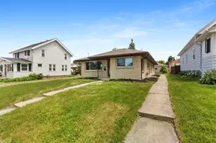 2122 S 86th St, West Allis, WI 53227 - Photo 1