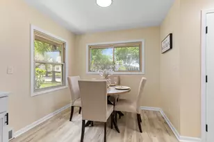2122 S 86th St, West Allis, WI 53227 - Photo 12
