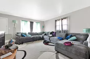 6914 N 42nd St, Milwaukee, WI 53209 - Photo 6